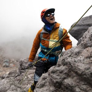 Impermeo 3L Hooded Shell Jacket – Men’s