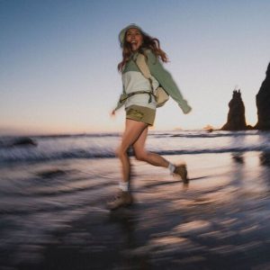 Amado Fleece Pullover – Women’s